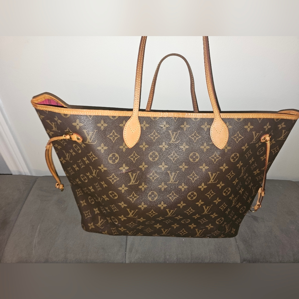 Louis Vuitton Monogram Tote Bag - Brown